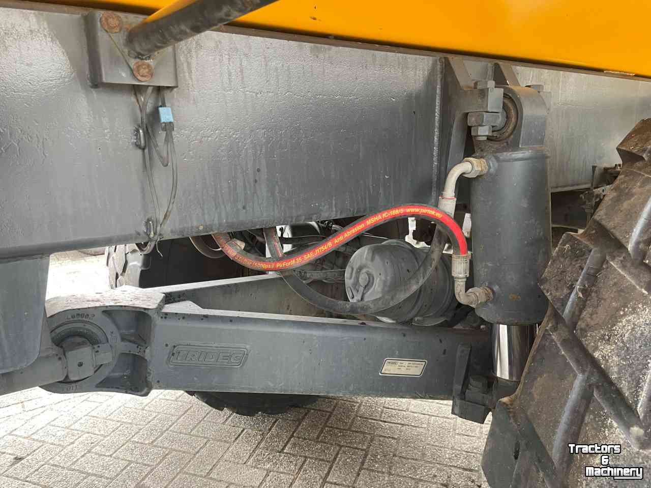 Gronddumper / Zandkipper / Grondverzetkipwagen / Dumper AJK ZLK-330