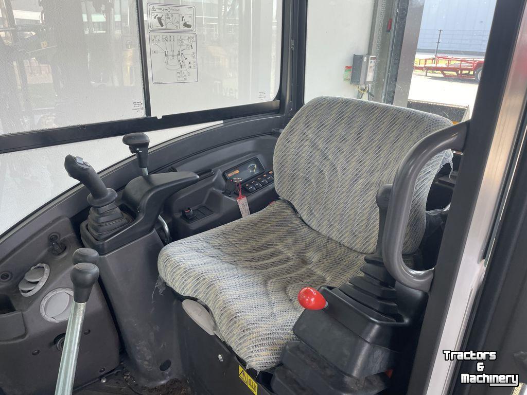 Mini-graver / Mini-graafmachine Volvo EC18E