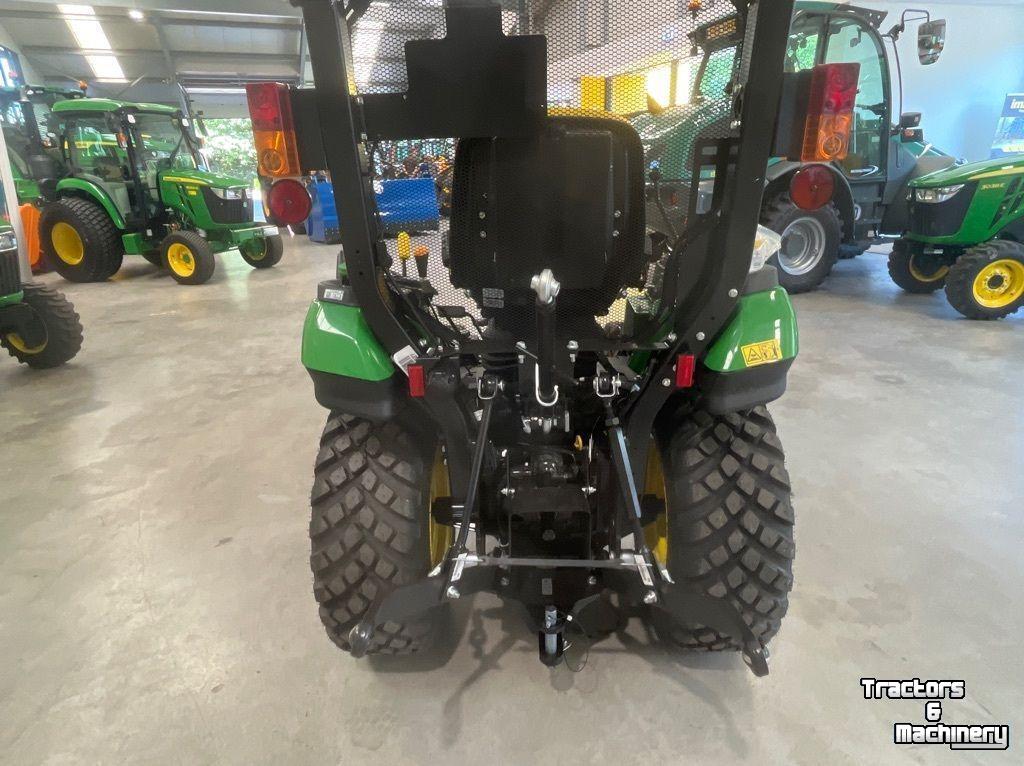 Smalspoor tractor John Deere 2026R