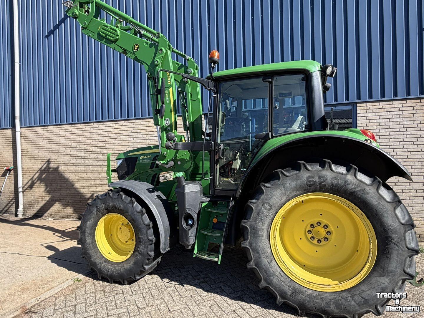Tractor / Trekker John Deere 6130M