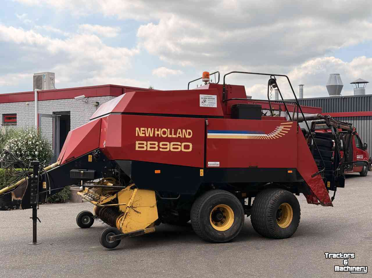 Persen / Balenpers / Pakkenpers New Holland BB960