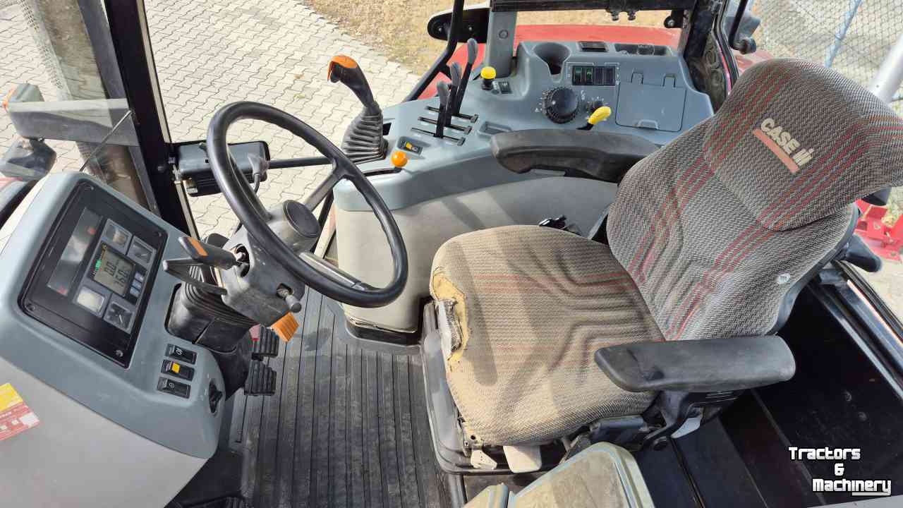 Tractor / Trekker Case-IH MX135 maxxum 40Kmh met kruipversnelling