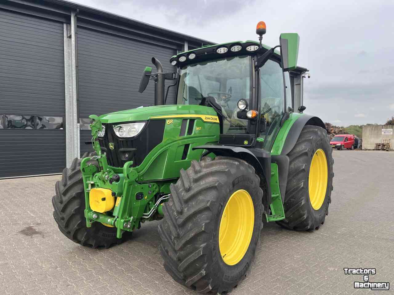 Tractor / Trekker John Deere 6 R 140