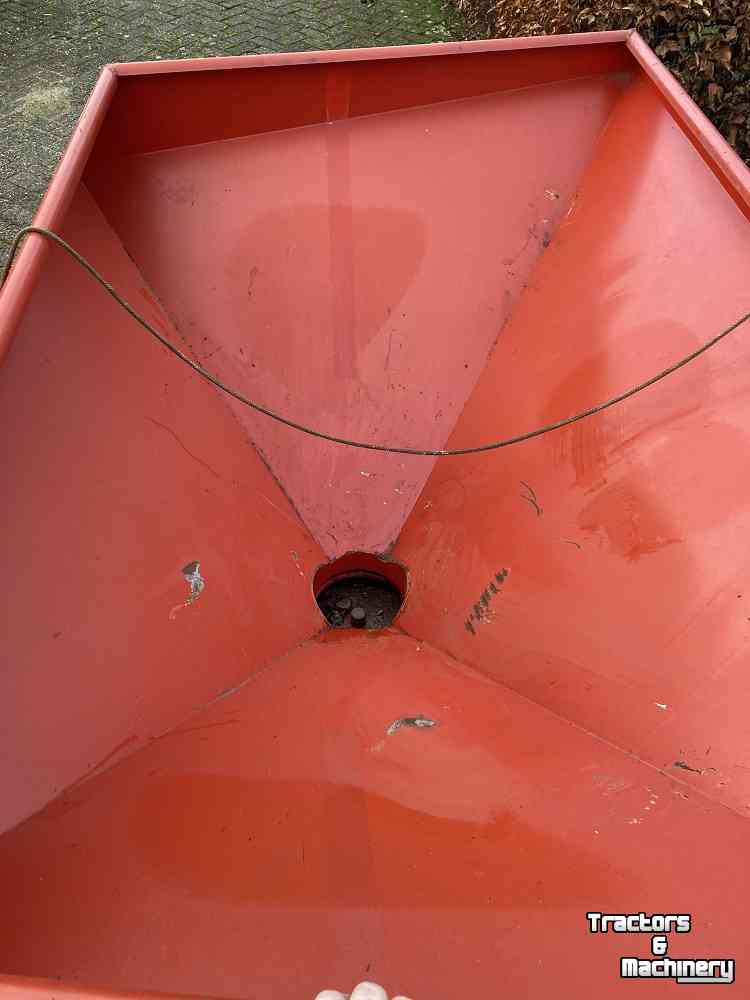 Kunstmeststrooier Lely 1500 kunstmeststrooier