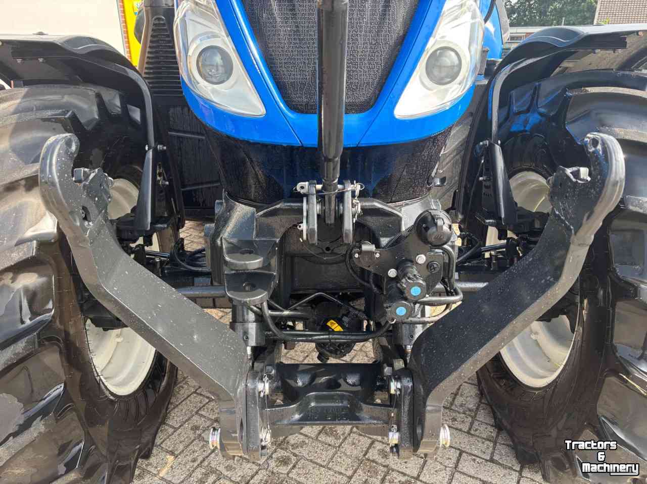 Tractor / Trekker New Holland T6 180 DC