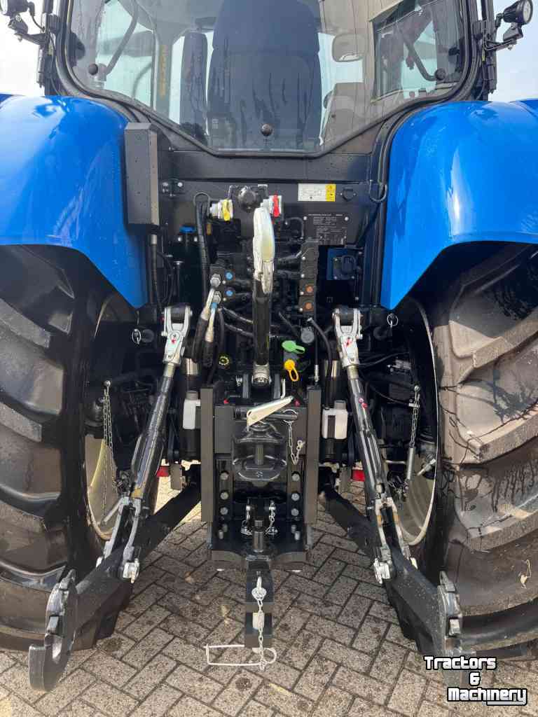 Tractor / Trekker New Holland T6 180 DC