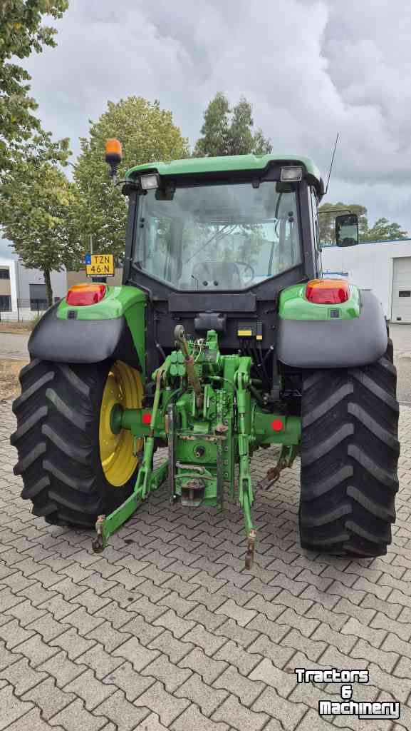 Tractor / Trekker John Deere 6220 SE PQ zeer nette trekker