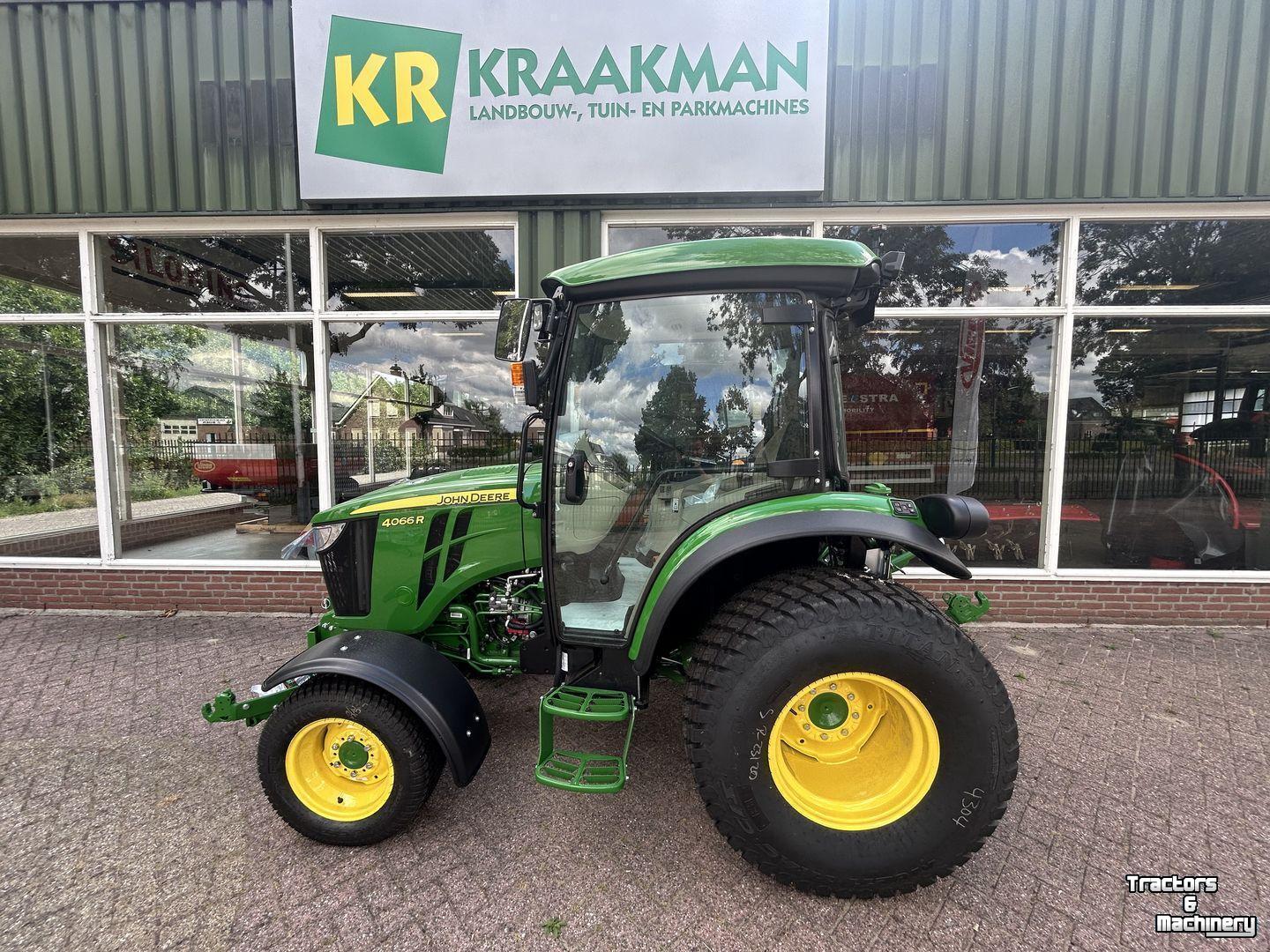 Smalspoor tractor John Deere 4066R