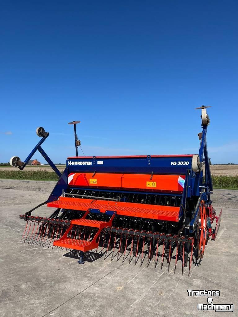 Zaaicombinatie  Lely/Nordsten 300-35 & NS3030 zaaicombinatie