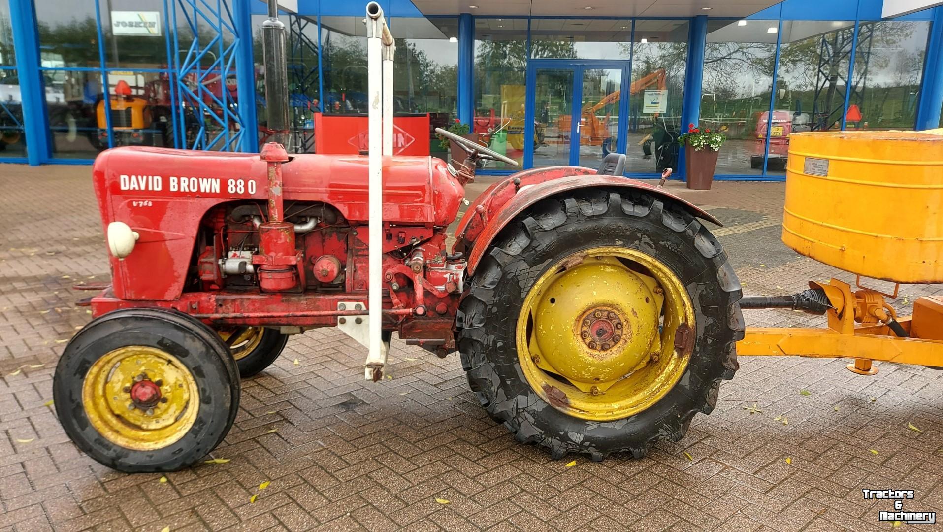 Tractor / Trekker David Brown 880