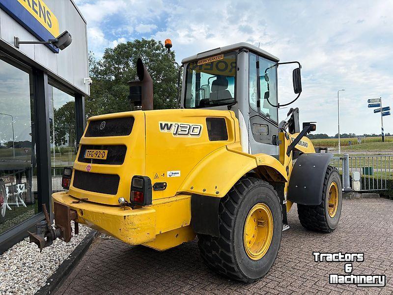 Shovel / Wiellader / Kniklader New Holland W130B