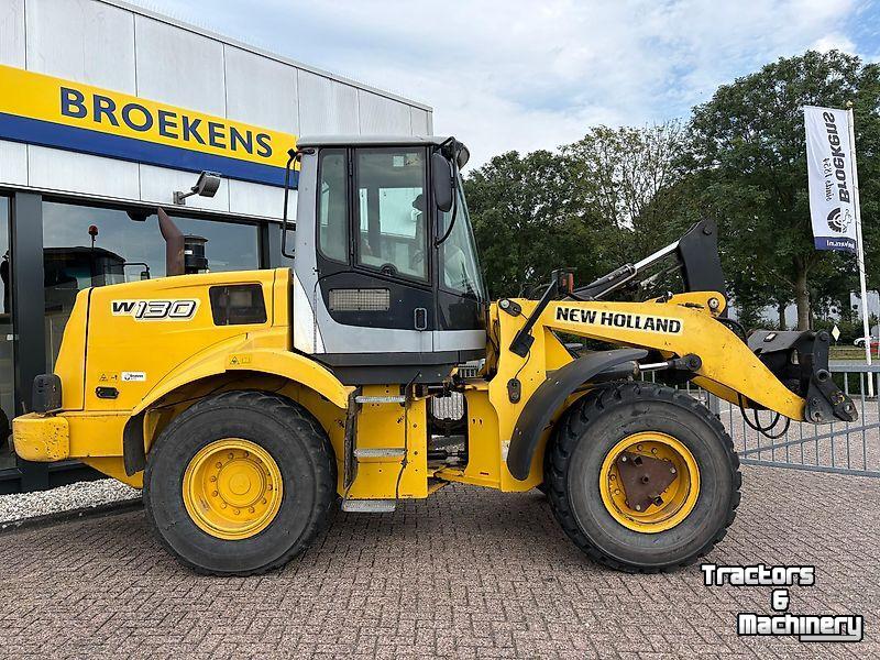 Shovel / Wiellader / Kniklader New Holland W130B