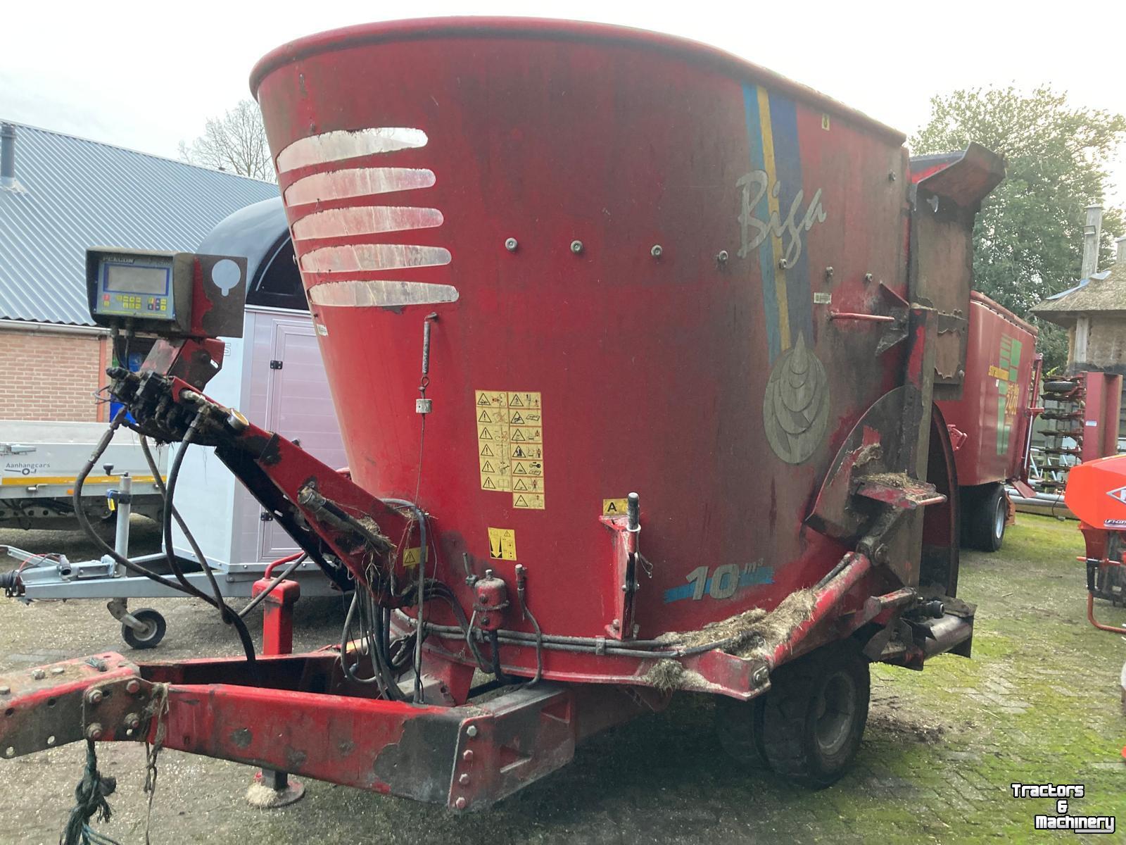 Voermengwagen Vertikaal Peecon VML 100