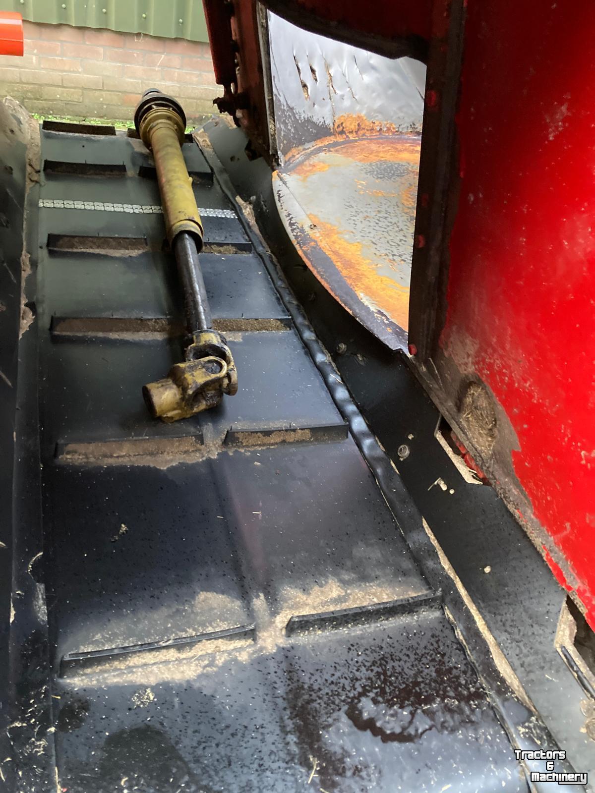 Voermengwagen Vertikaal Peecon VML 100
