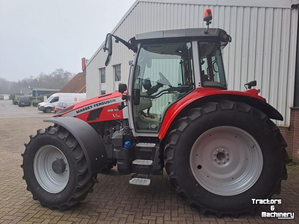 Tractor / Trekker Massey Ferguson 5S.105 DYNA-4 EFFICIENT