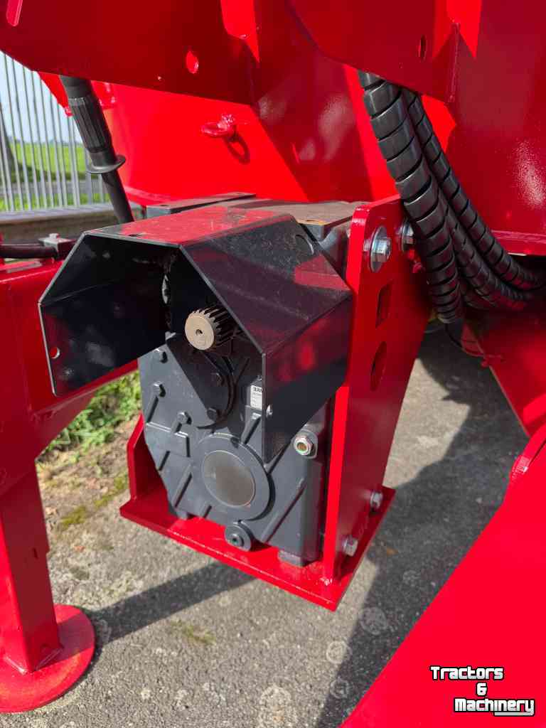 Voermengwagen Peecon 24-230s