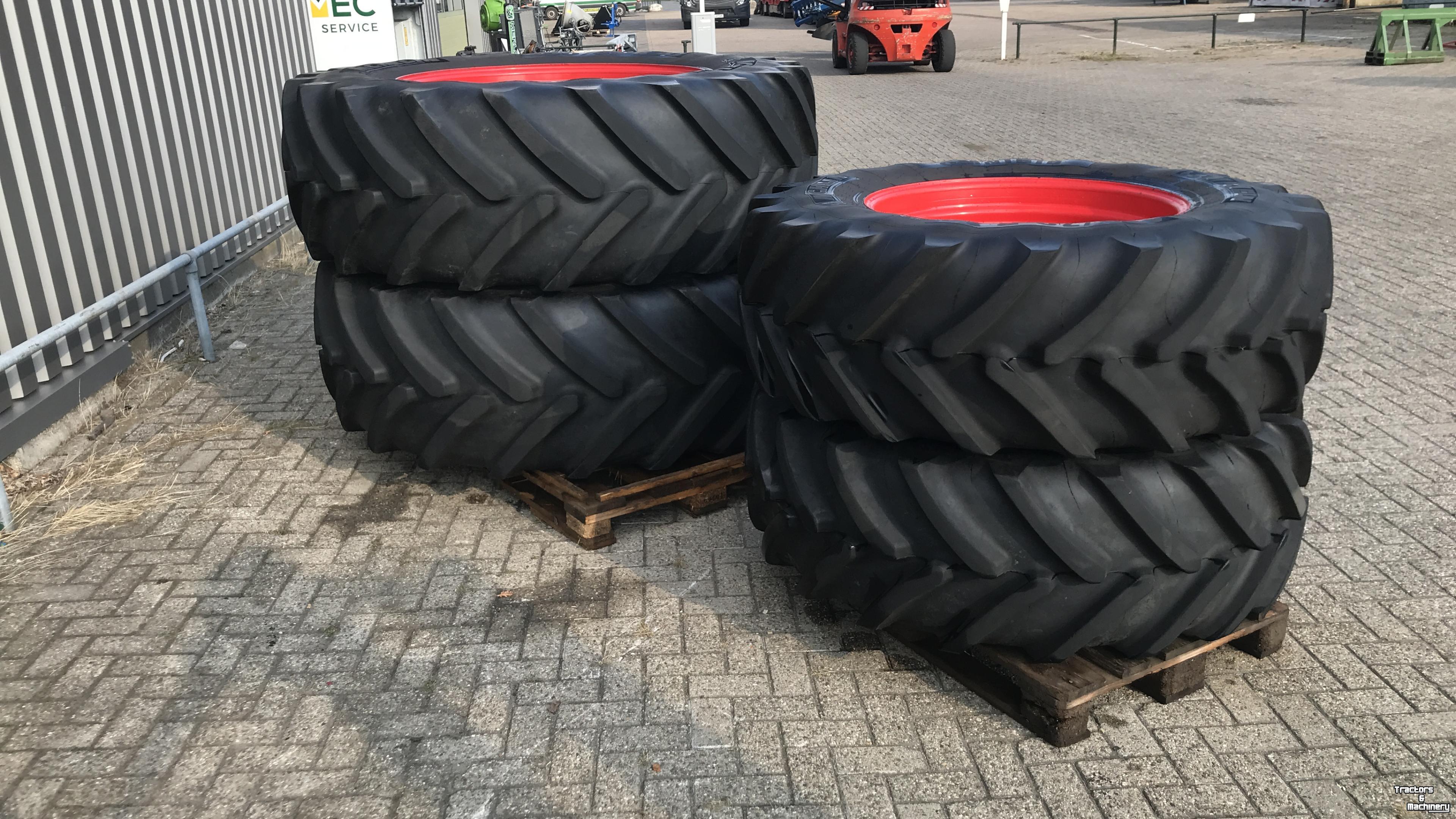 Wielen, Banden, Velgen & Afstandsringen Michelin 650/65R42 + 480/70R30 spoor 213cm