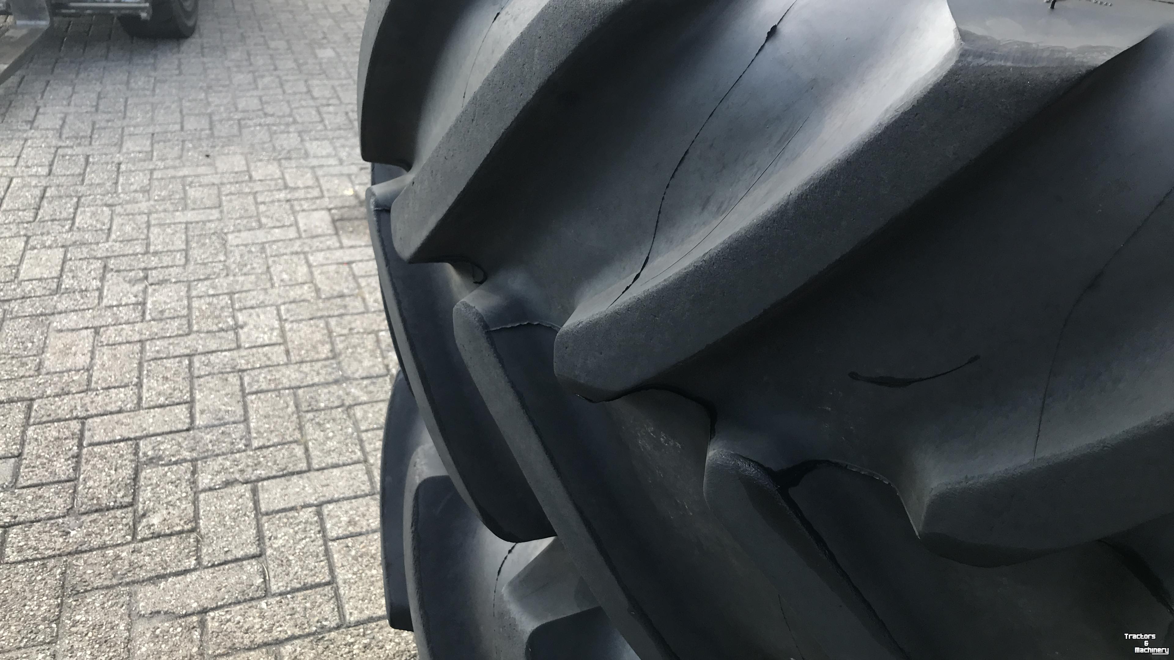 Wielen, Banden, Velgen & Afstandsringen Michelin 650/65R42 + 480/70R30 spoor 213cm