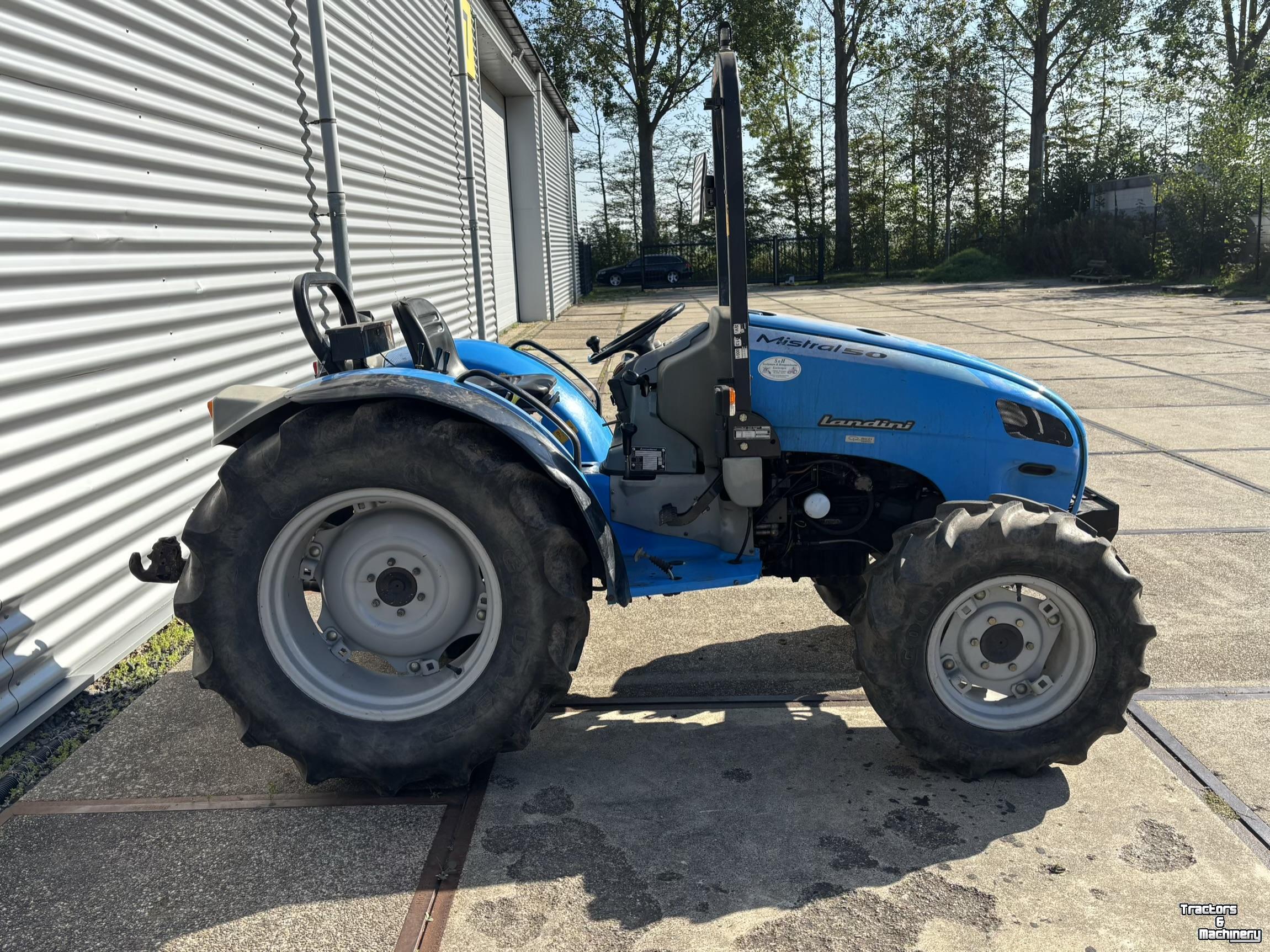 Tractor / Trekker  Mistral 50