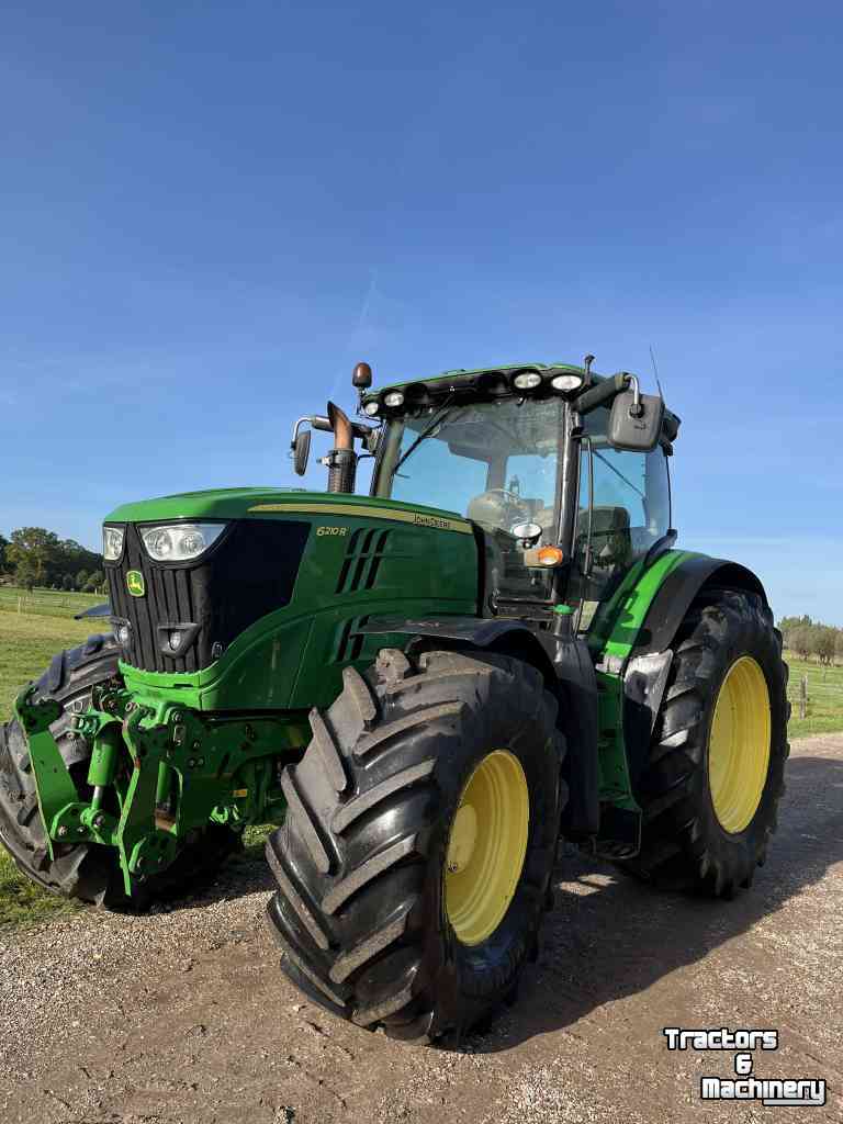 Tractor / Trekker John Deere 6210R