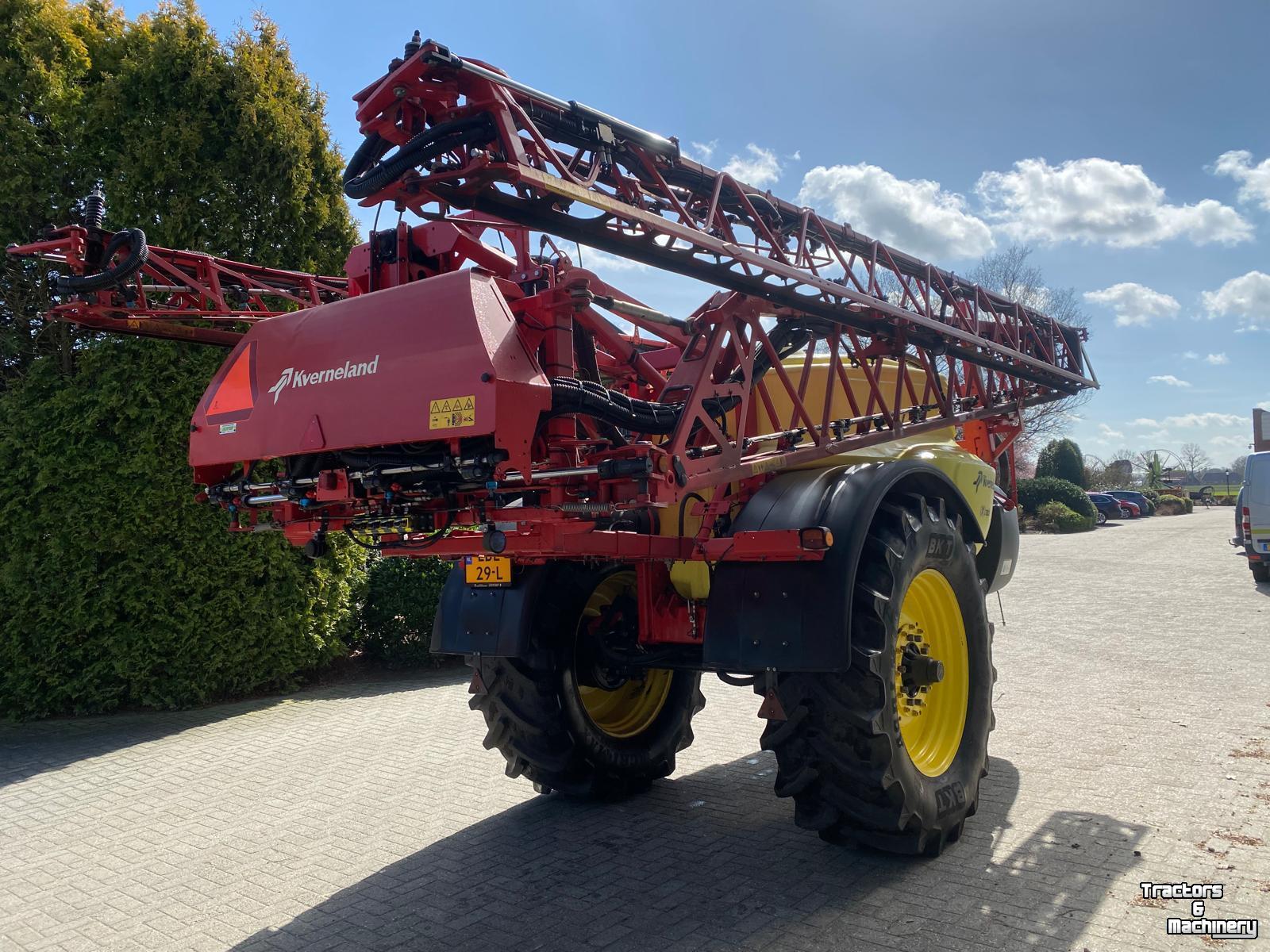 Veldspuit Kverneland iXtrack C40