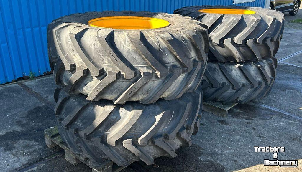 Wielen, Banden, Velgen & Afstandsringen Michelin Set 500/70-24  JCB 10-gaats 90%