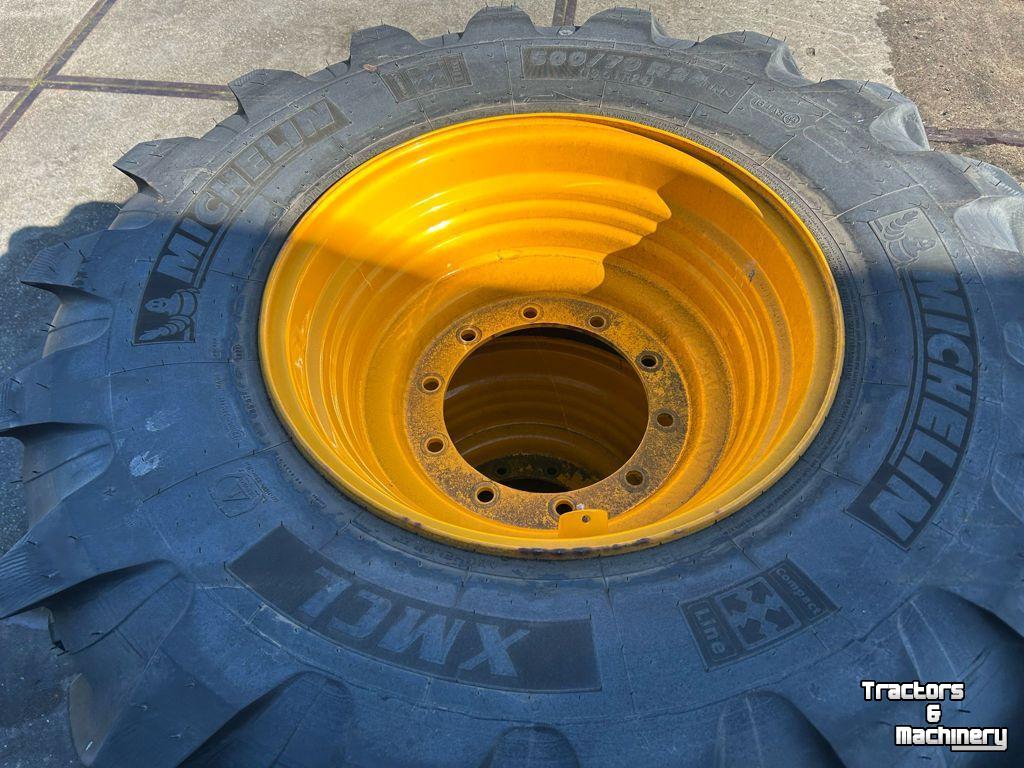 Wielen, Banden, Velgen & Afstandsringen Michelin Set 500/70-24  JCB 10-gaats 90%