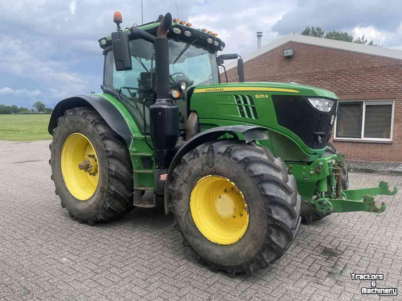 Tractor / Trekker John Deere 6215R AP TLS