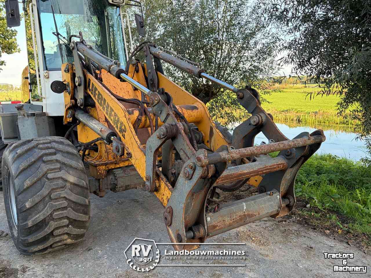 Shovel / Wiellader / Kniklader Liebherr L514 Stereo | knik+wielbesturing!!