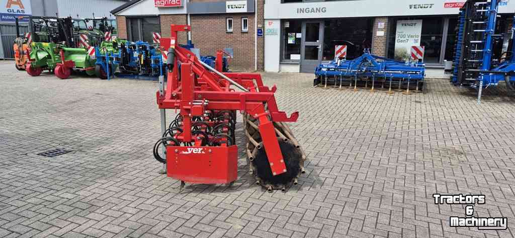 Zaaibed-combinatie / Zaaibedbereider Evers Albino TH-3 Q62