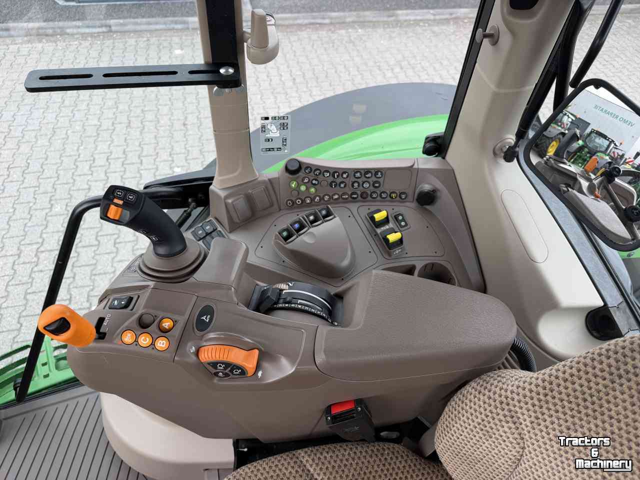Tractor / Trekker John Deere 6155M CQ40 2023 1120 UUR FH+FA AUTOTRAC-READY!!!