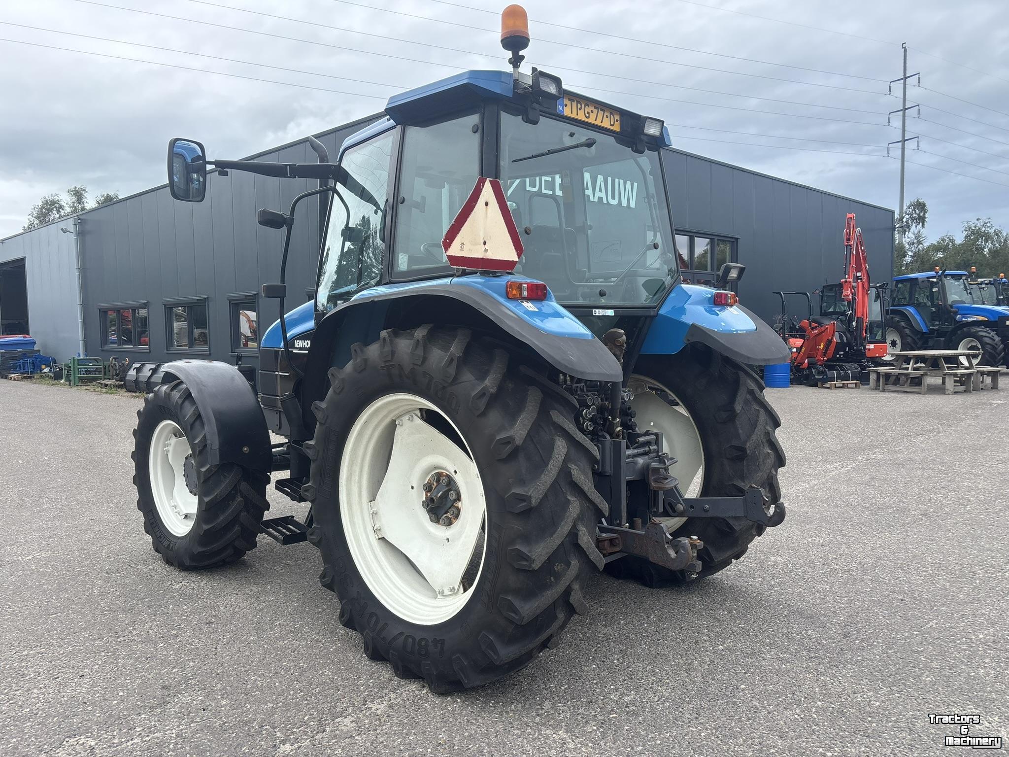 Tractor / Trekker New Holland TS100