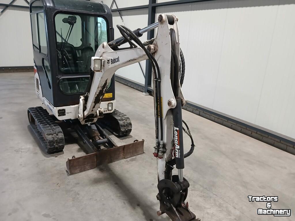 Mini-graver / Mini-graafmachine Bobcat E 16