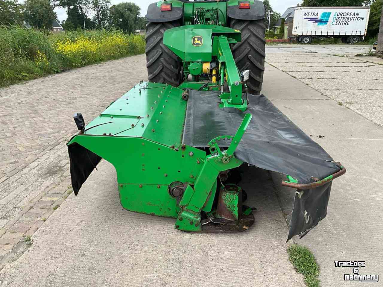 Maaier John Deere 331 Achtermaaier