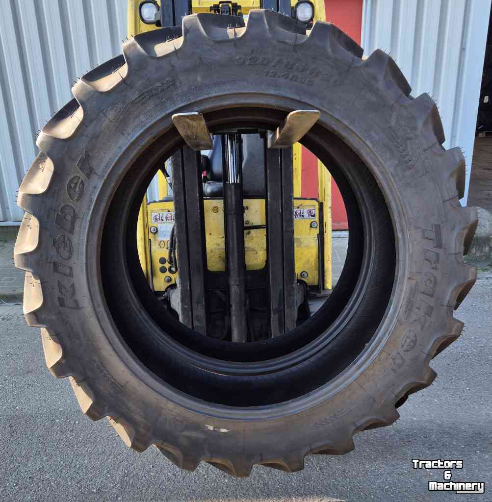Wielen, Banden, Velgen & Afstandsringen Kleber 320/85R36 Kleber Traker TL