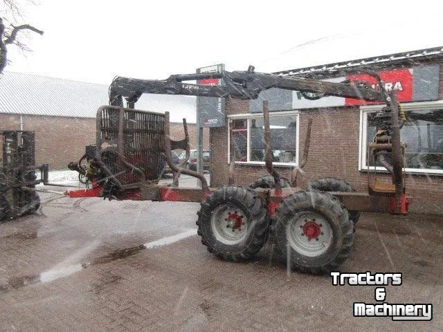 Bomenuitrijwagen Farmi VARIO 121
