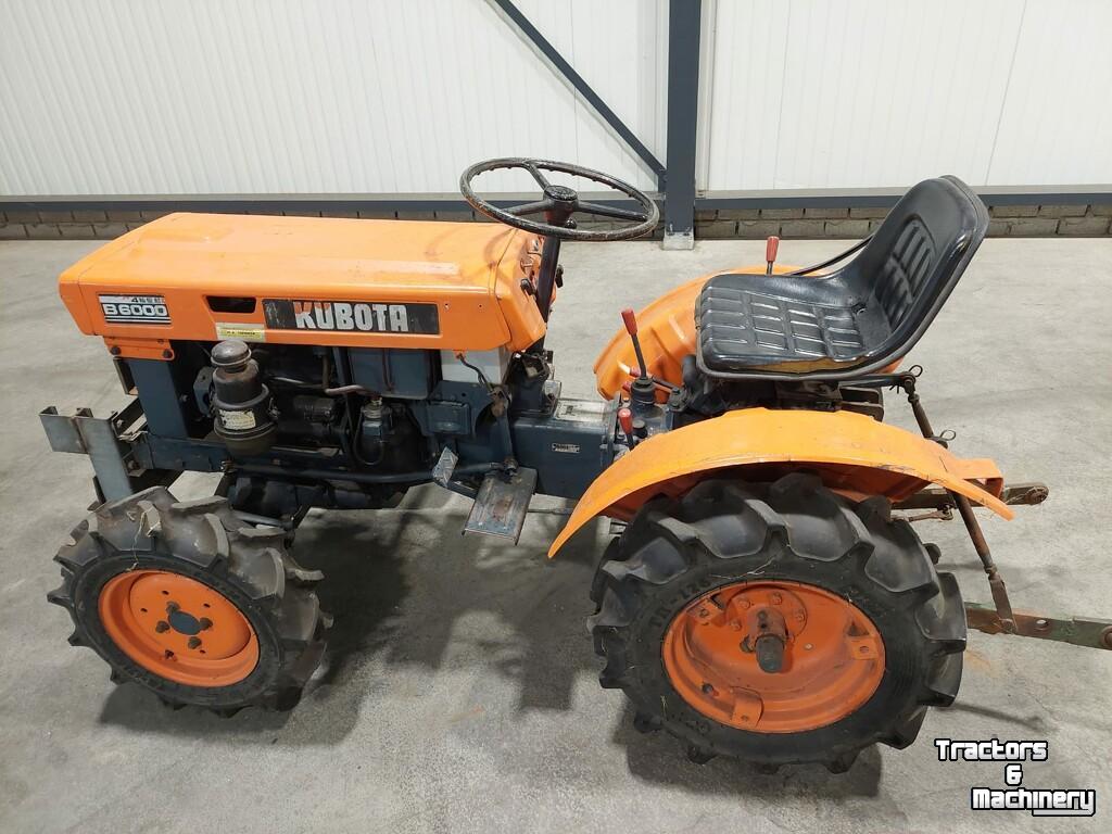 Compact tractor Kubota B 6000