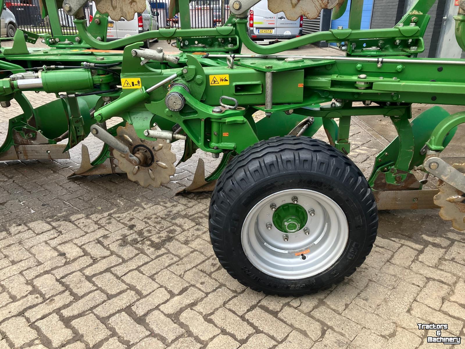 Ploegen Amazone Cayron V200-100