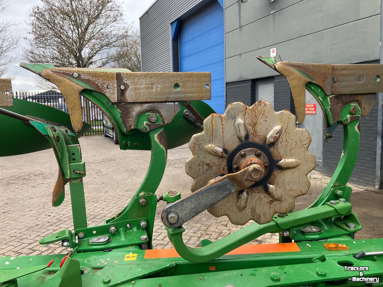 Ploegen Amazone Cayron V200-100