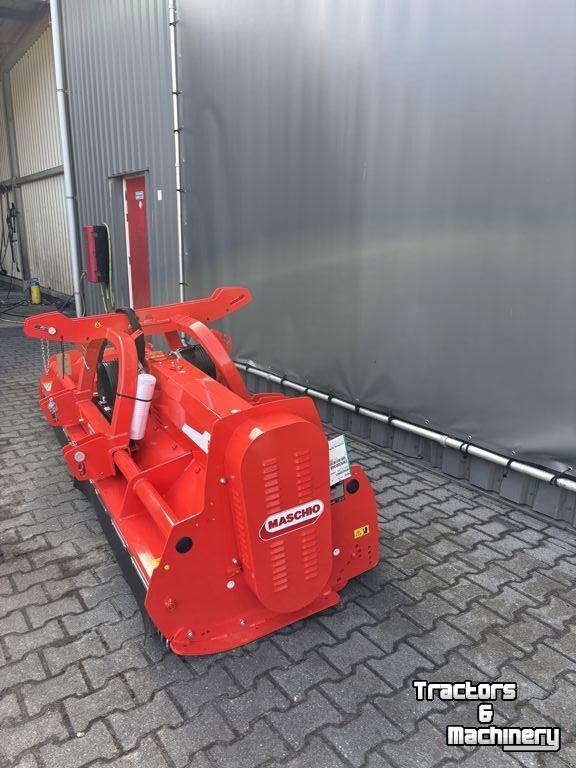 Klepelmaaier Maschio Bisonte 300