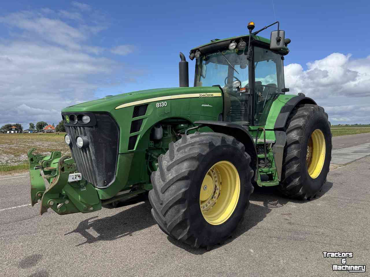 Tractor / Trekker John Deere 8130