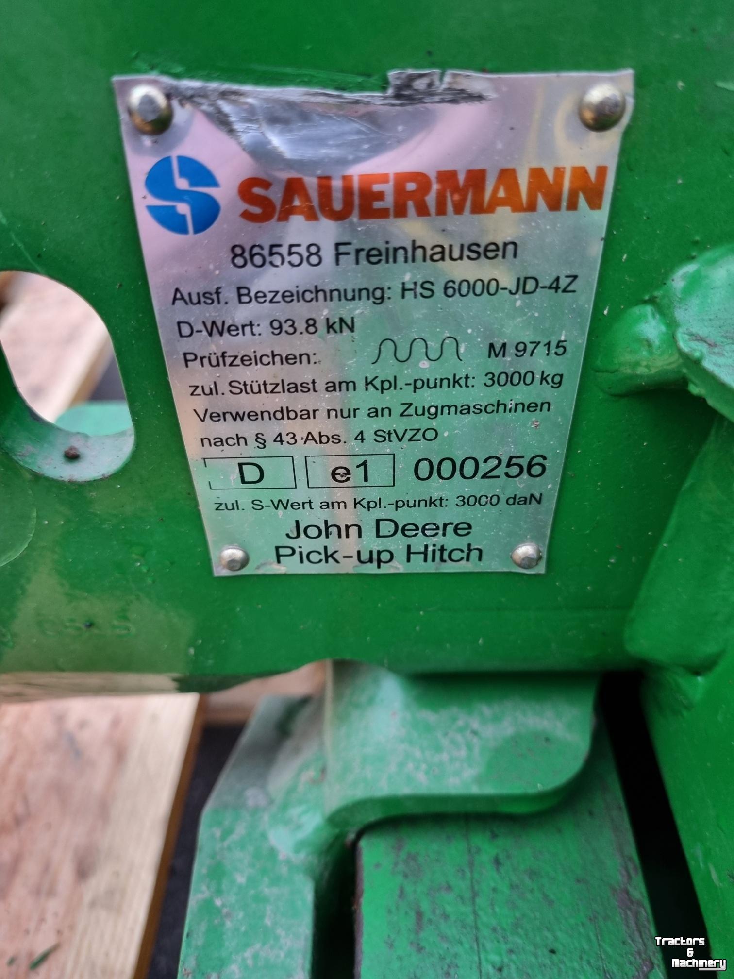 Gebruikte onderdelen van tractoren John Deere HD-TREKHAAK