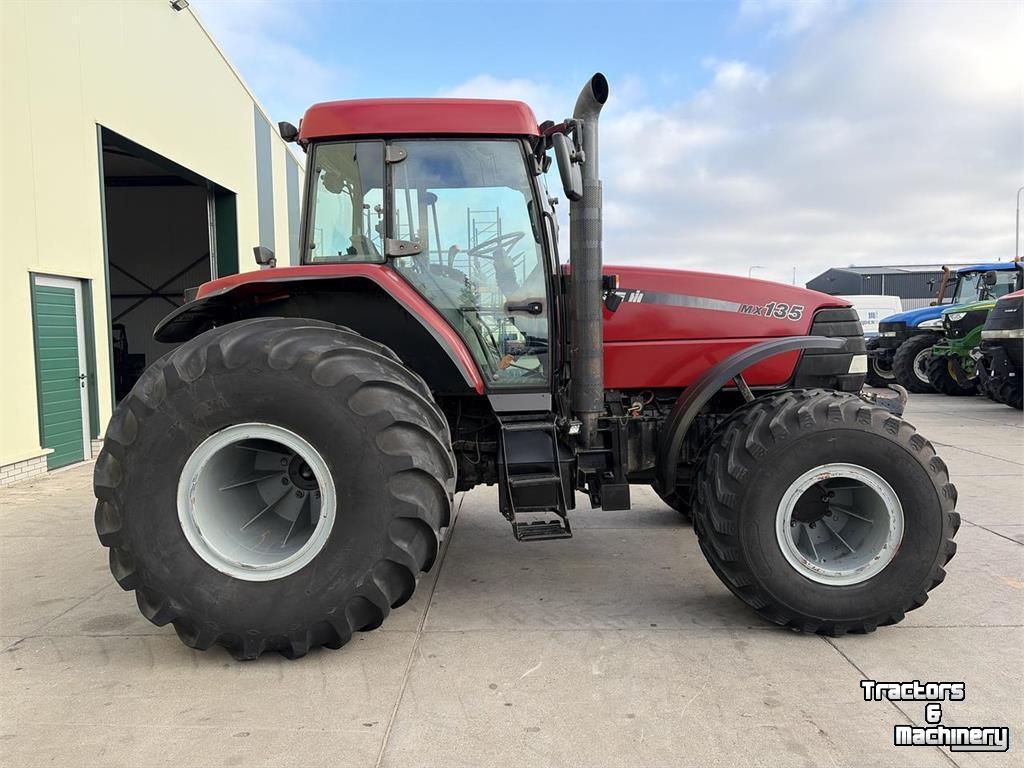 Tractor / Trekker Case-IH MX 135
