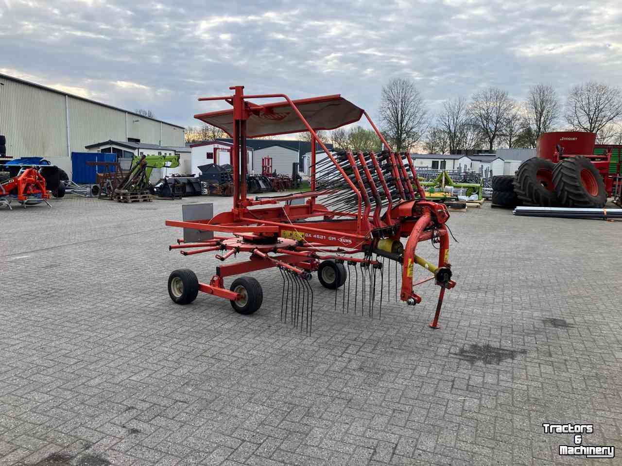 Rugger / Hark / Zwadhark Kuhn GA4521 GM