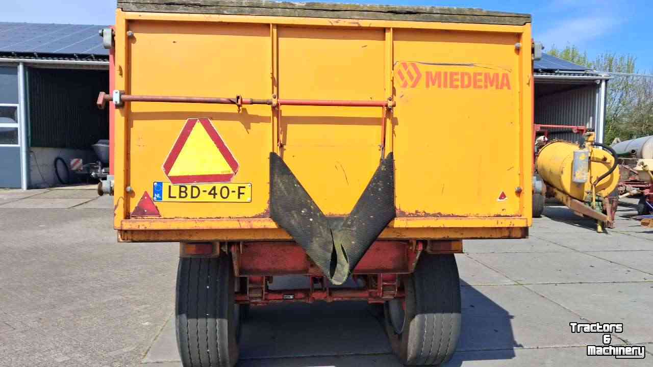 Kipper / Kiepwagen / Landbouwkipper Miedema 85