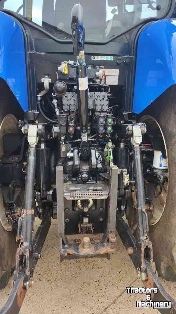 Tractor / Trekker New Holland T7.245 PC Sidewinder INT4