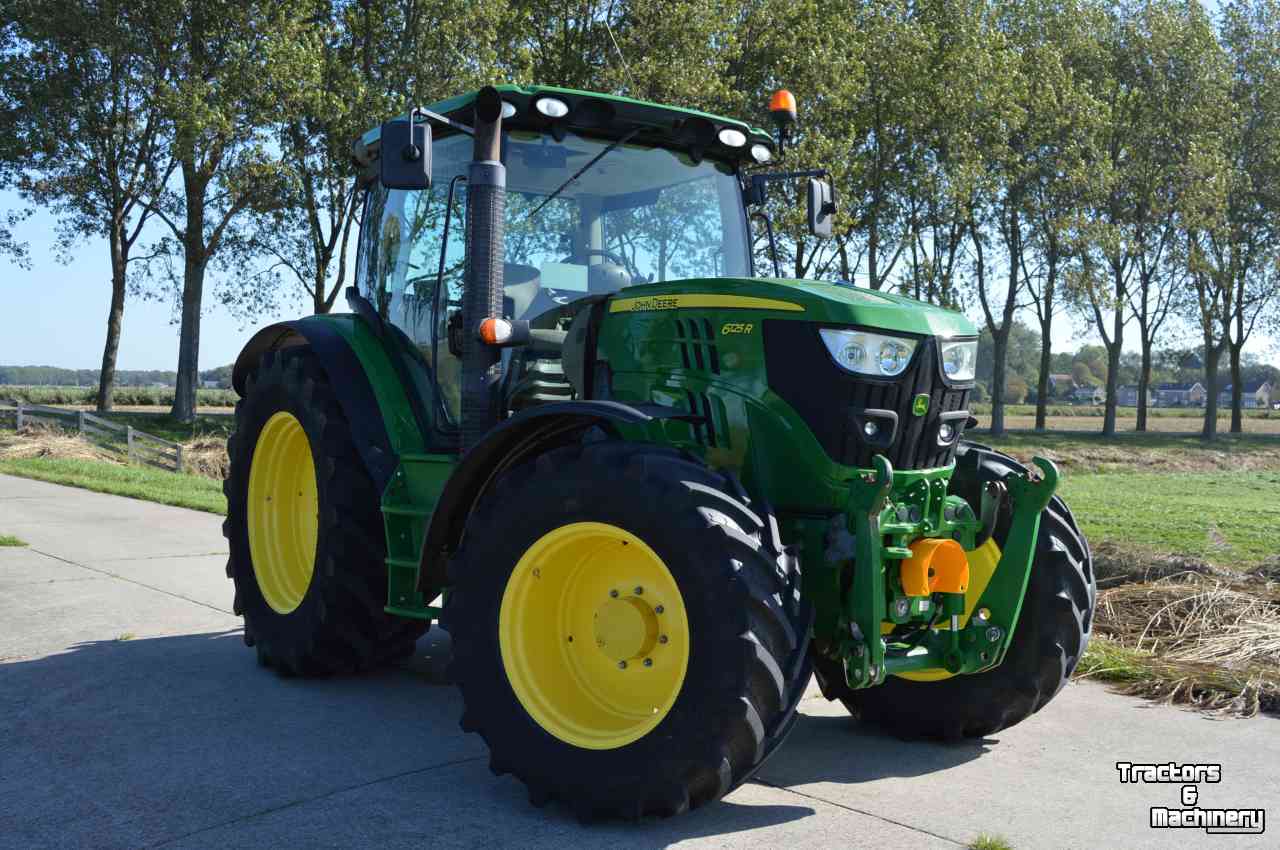 Tractor / Trekker John Deere 6125R