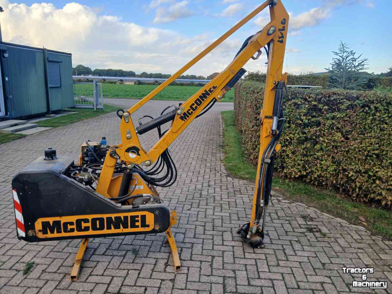 Maaiarm McConnel Pa 41 armklepelmaaier maaiarm Mcconnel