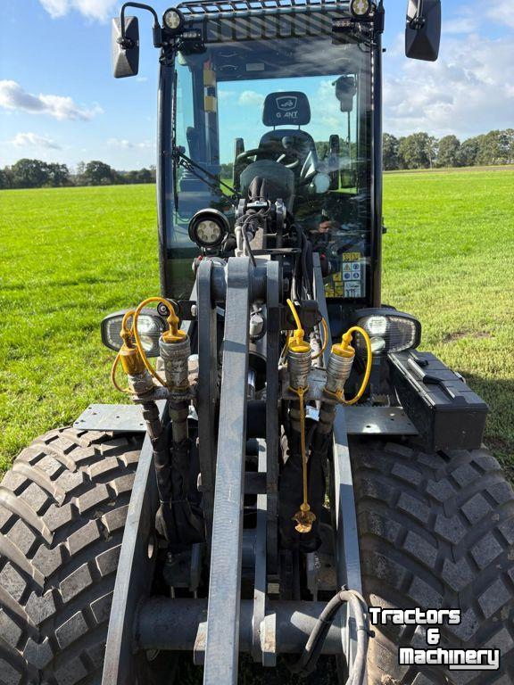 Shovel / Wiellader / Kniklader Giant G2700HD+ xtra CAB