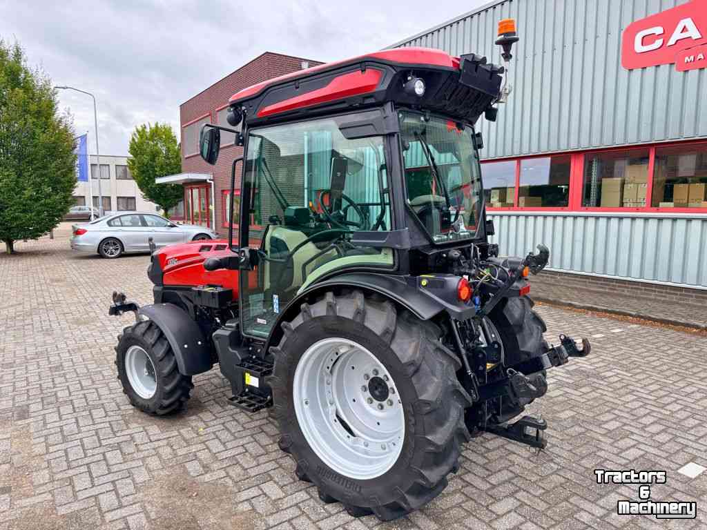 Smalspoor tractor Case Quantum 110N Stage V Cab CAT 4